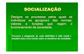 SOCIALIZAÇÃO - Universidade da Madeira Bourdieu e Jean-Claude Passeron A escola transforma as desigualdades sociais (culturais) em desigualdades escolares. “Os estudantes mais